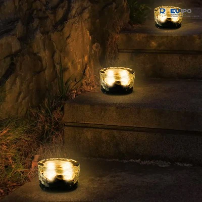 Luzes de jardim de cubo de gelo